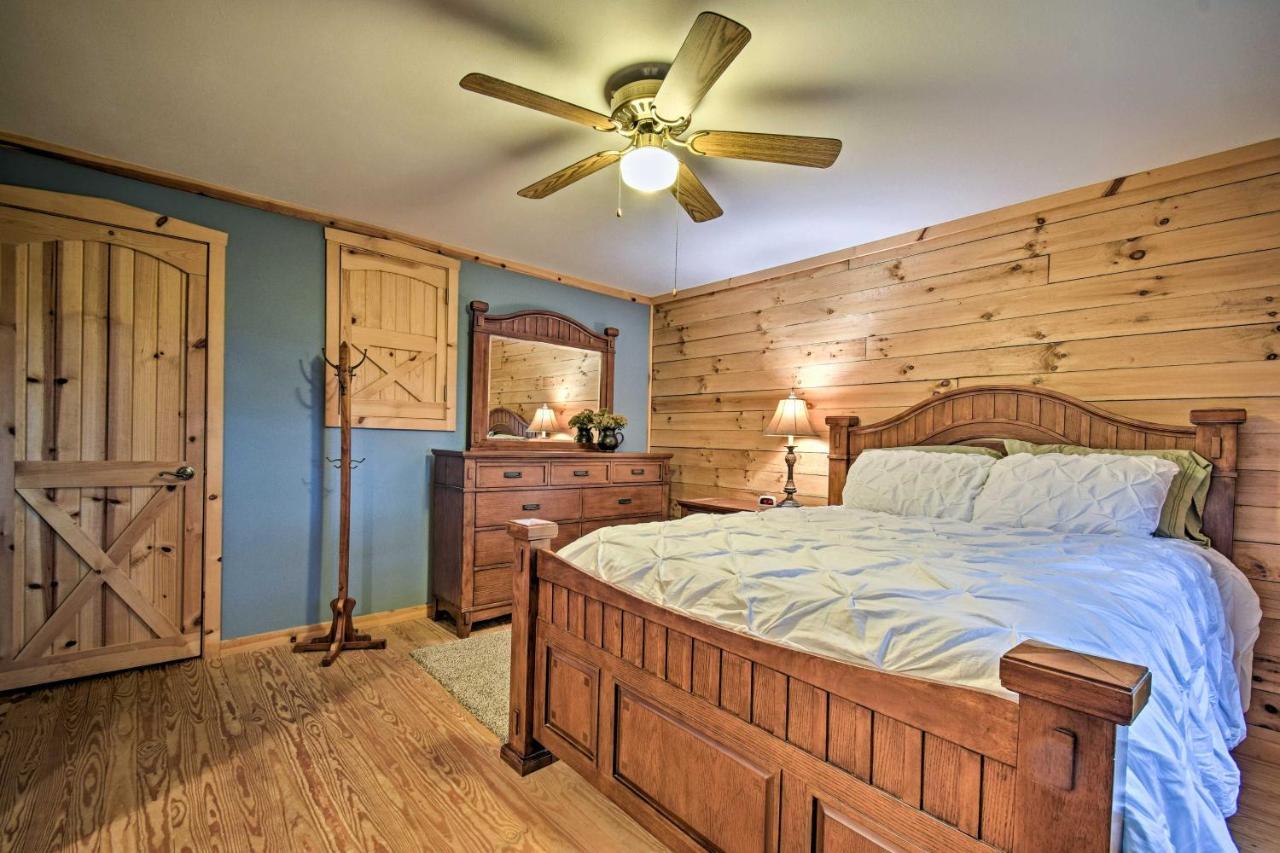 Cozy Amish Country Cabin On Shipshewana Lake! 外观 照片